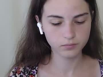 Nude girl chamomile19 image #4815840