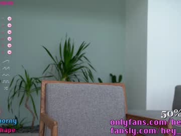 Nude girl heyhorny_cb image #3470925