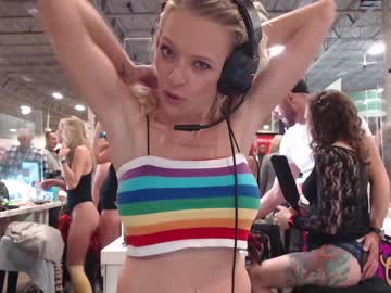 Nude girl laceycoffeegirl image #599217