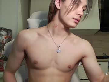 Nude man chan_pak image #1180987