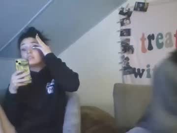 aloura44 nude cam