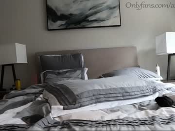 Nude couple ari_lovexo image #1402182