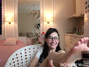 Nude girl your_lazy_kitty image #1259493