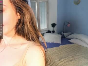 Nude girl morning_smilee image #4159295