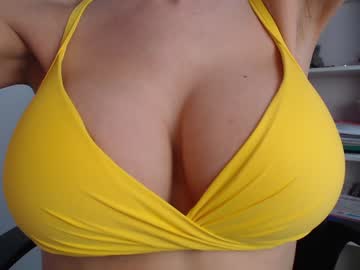 Nude girl eat_mee_out image #2026228