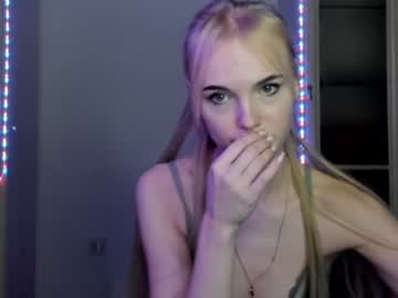 gaechka18 nude cam