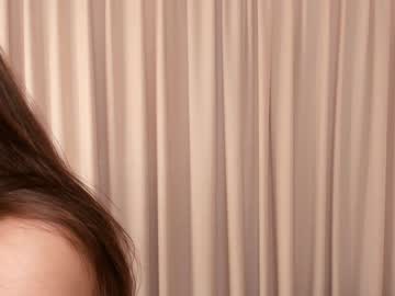Nude girl peek_in_my_window image #6694400