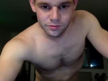 peteypipez nude cam