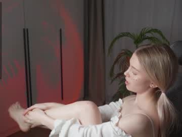 Nude girl sonyaericsson image #6741541