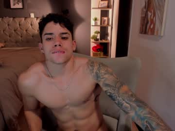 Nude man mike_montoya image #2076422
