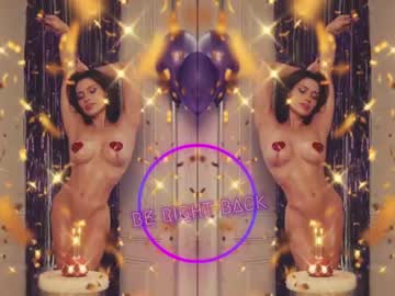 Nude girl lucieoude_ image #3213436