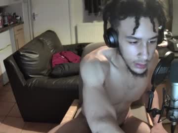 444livin nude cam