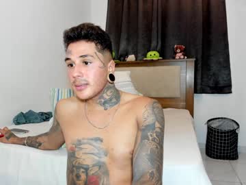 Nude man ululante image #4985375