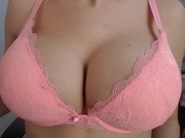 Nude girl eat_mee_out image #1880555