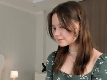 breezett nude cam