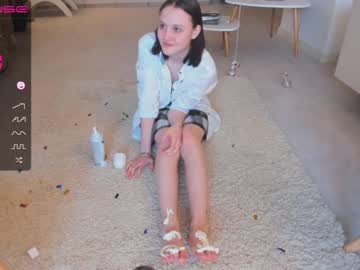 Nude girl megancooks image #3966959