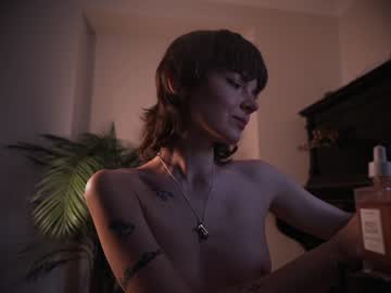 Nude girl auddicted image #4943664
