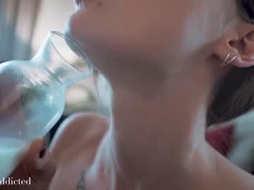 Nude girl auddicted image #4049860