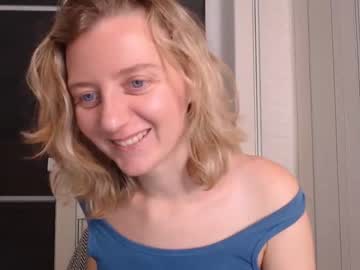 elly_helly nude cam