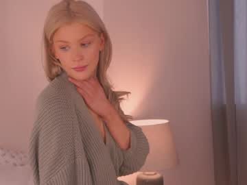 Nude girl _2strangers image #587724