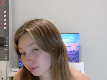 Nude girl looveshow image #5227459