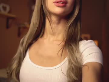 Nude girl cuteelsa_ image #5719398