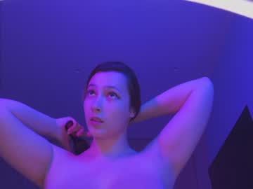 Nude girl aveksmr image #2617146