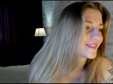 Nude girl sophie_crashh image #4360413