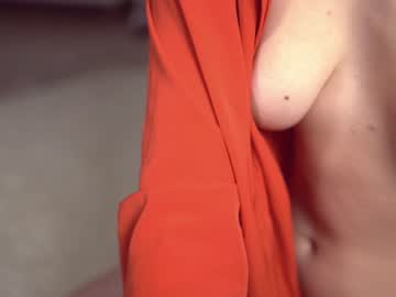 Nude girl _maybelin_ image #995438