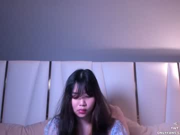 Nude girl clara_chan image #2647680