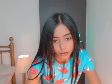 Nude girl gummy_bear7 image #2298661