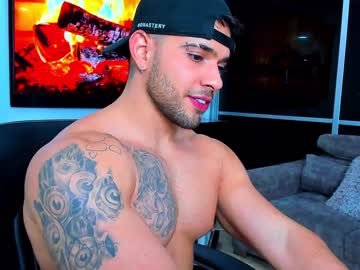 ray_torrez nude cam