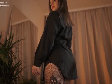 Nude girl excitease image #5429354