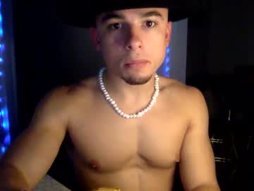 Nude man dndo21 image #5978276