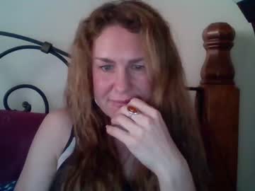 mumnextdoor nude cam