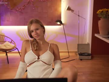 Nude girl chillwithkira image #2673865