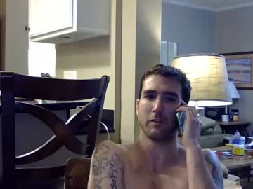 hugelittleguy nude cam