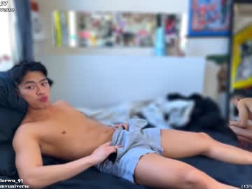 Nude man tylerwu97 image #3946974