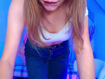 Nude girl littlee_kit1y image #2698332