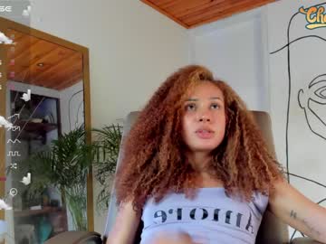 naomis_summer nude cam