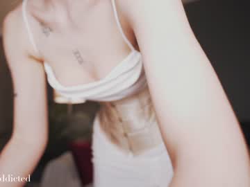 Nude girl auddicted image #4159186