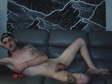 Nude man bi_mechanic image #2331424