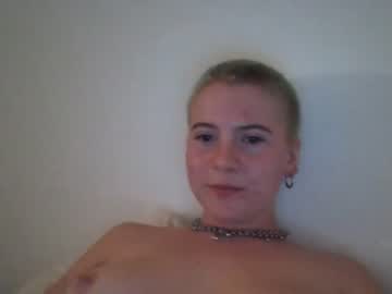 Nude couple chloekissesss image #1233580