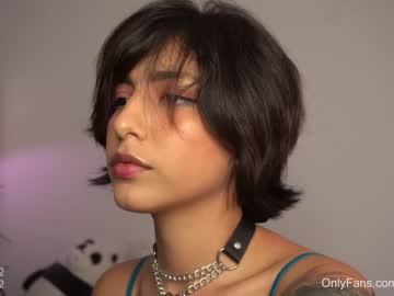 Nude girl soy_sofia image #4060077