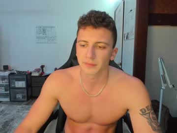 Nude man cowsgomoo101 image #3376305
