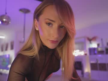 Nude girl hannahjames710 image #4673309
