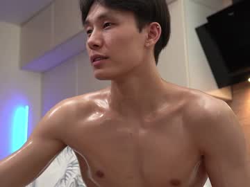 Nude man chan_pak image #1712820