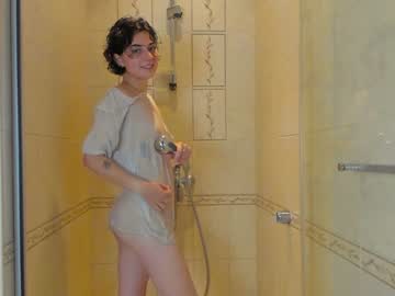 Nude girl station_lovers image #5313687