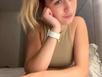 sunflower368 nude cam