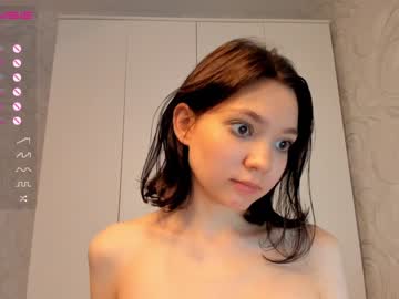 Nude girl bzzzme image #4358306